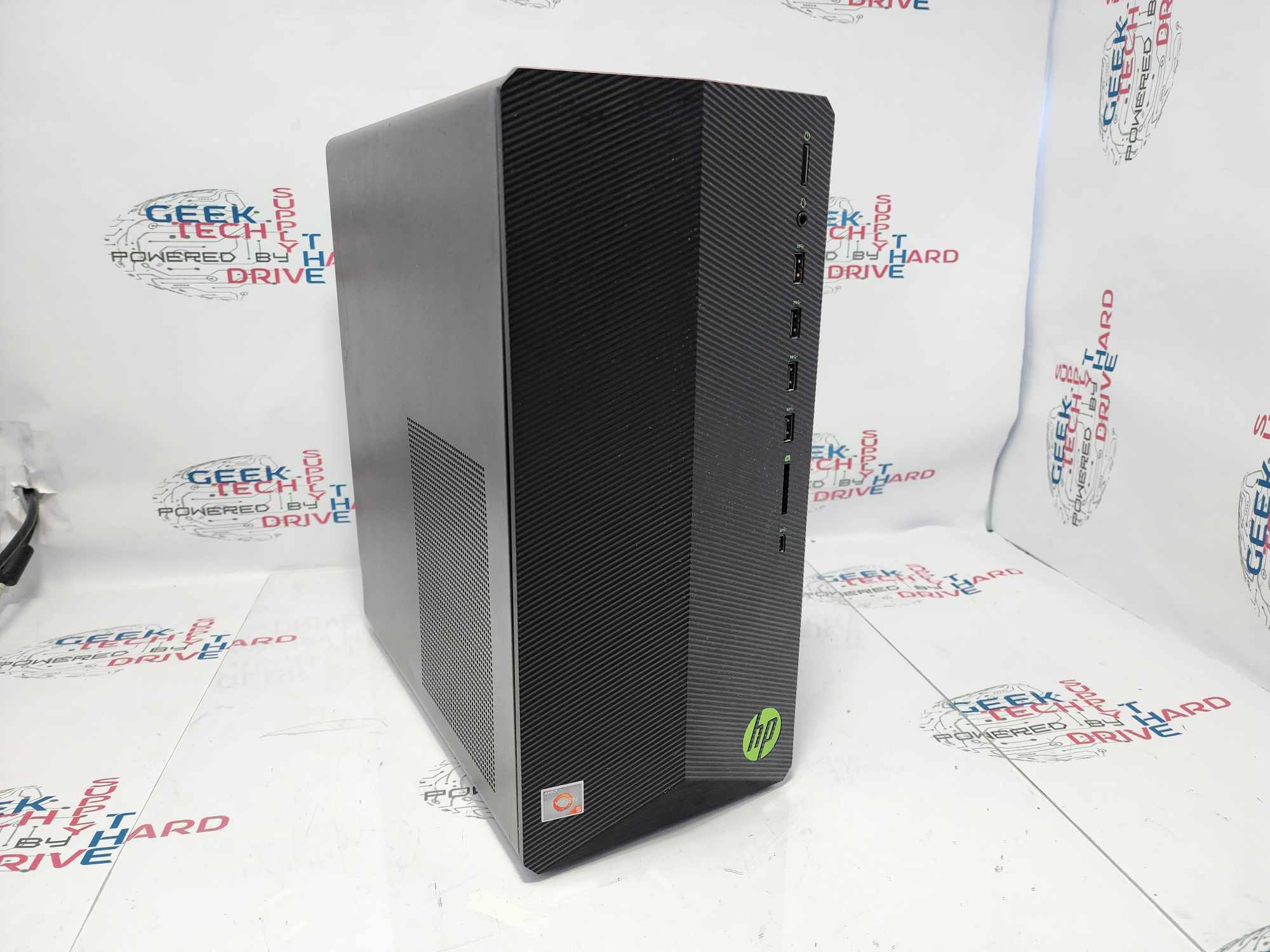 HP PAVILLION TG01 CPU: RYZEN 5 3600 (3.6) RAM: 16GB RAM SSD: 256 SSD HDD: 1TB HDD GPU: 4GB GPU (NVIDIA GTX 1650)